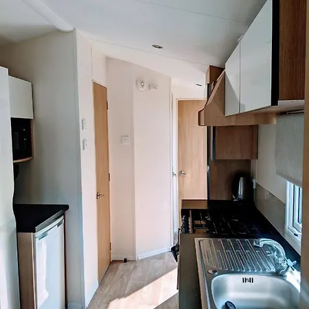 4 Berth Couples And Family Caravan In Beautiful Newquay Bay Apartment Newquay (Cornwall)